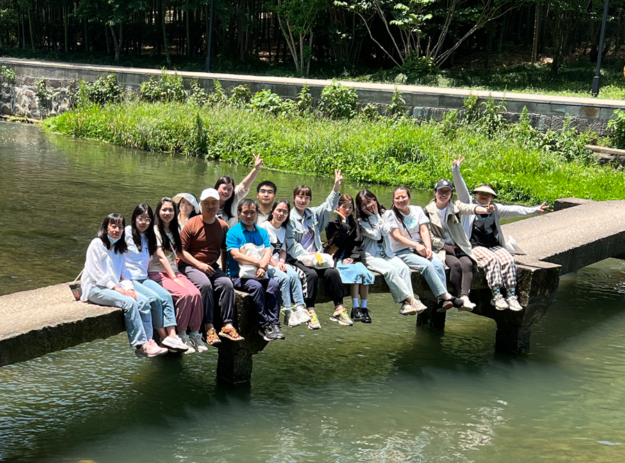 1702546551056006041.jpg 员工在浙江度假.jpg